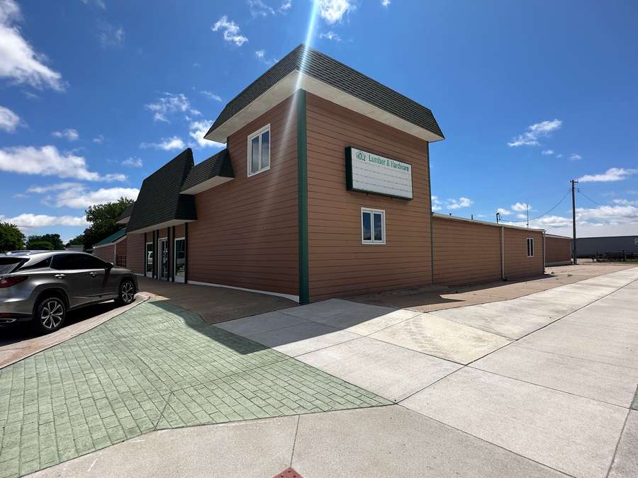 401 E Everett Street, O'Neill, NE 68763