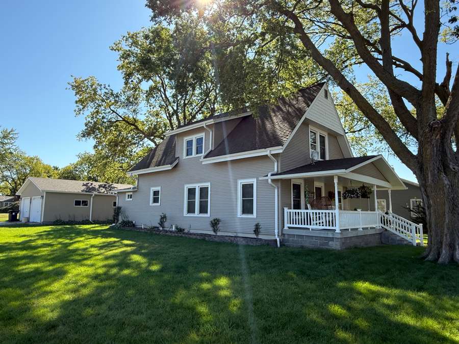 211 N Holt Street, Atkinson, NE 68713