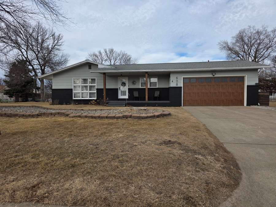 608 E Tipperary St O'Neill, NE 68763