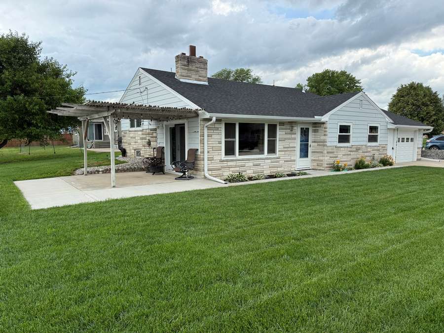 402 S Carberry Street, Atkinson, NE 68713