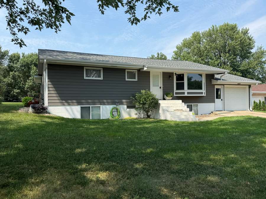 301 N Kuhlman Street, Spencer, NE 68777