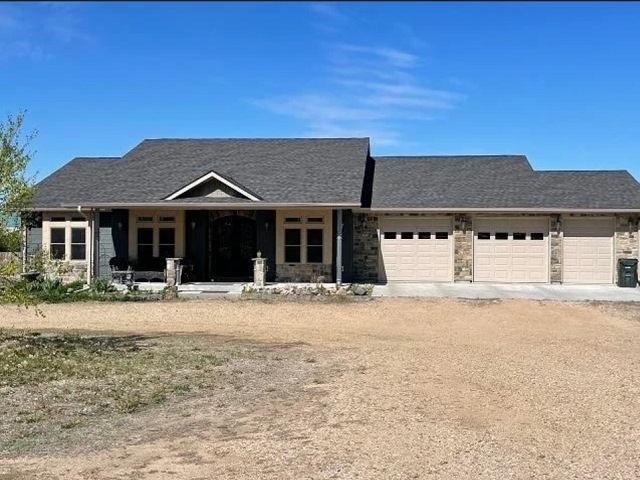 714 N Main Street, Stuart, NE 68780