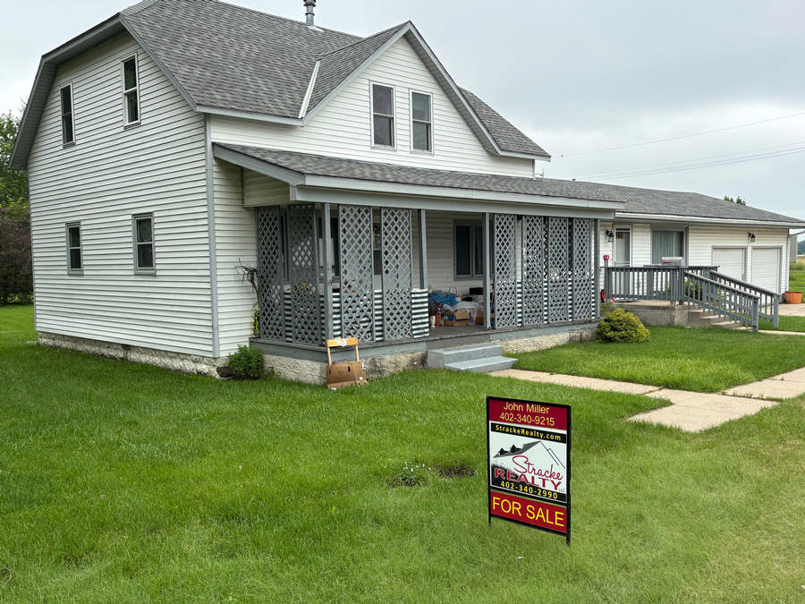 303 Custer Street, Clearwater, NE 68726