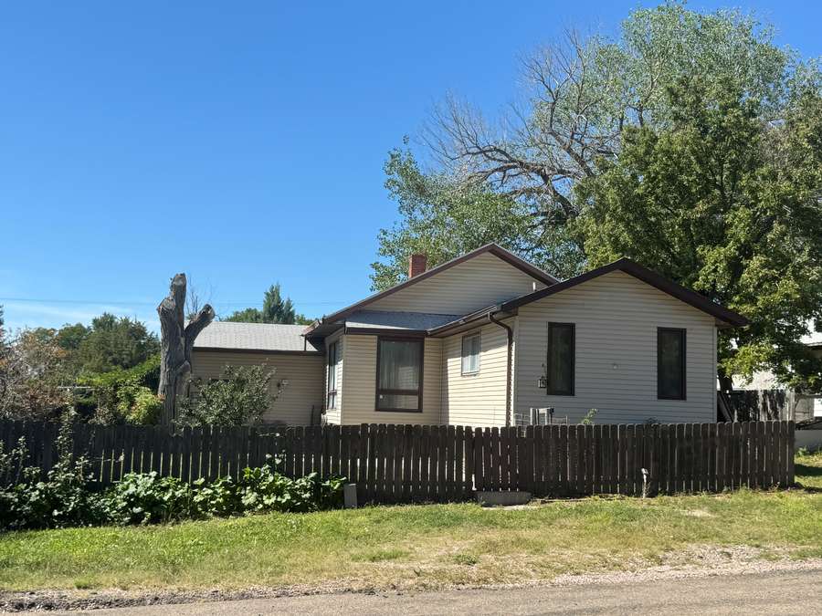 105 Ash, Crookston, NE 69212