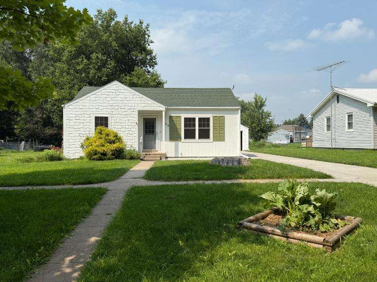 236 O Street, Loup City, NE 68823
