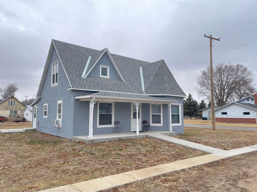 597 N Main Street, Long Pine, NE 69217