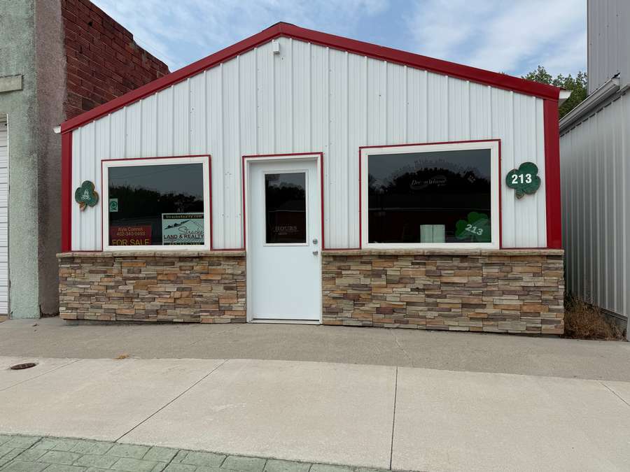 213 S 4th Street, O'Neill, NE 68763