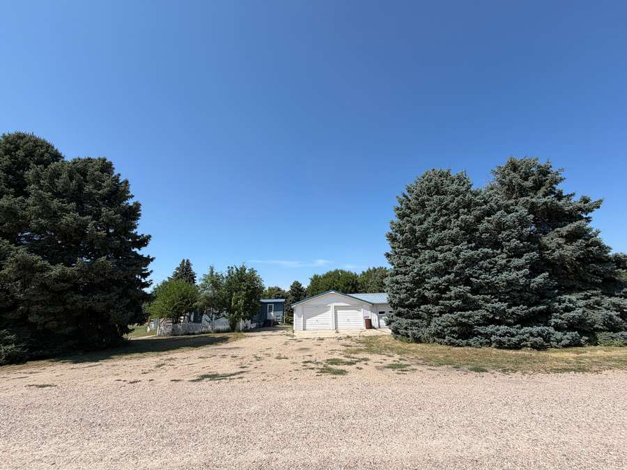 43055 Foxtail Road, Ainsworth, NE 69210