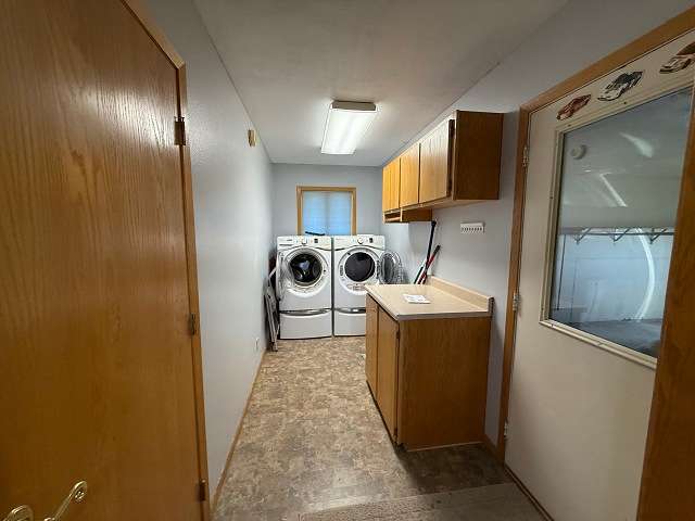 Laundry/Mudroom