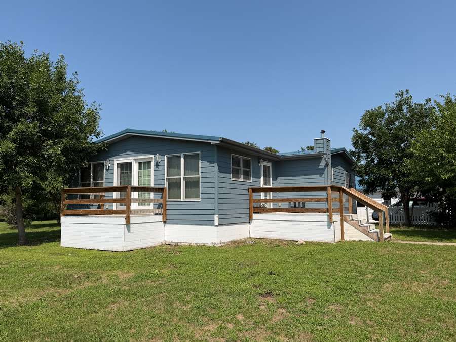 43055 Foxtail Road, Ainsworth, NE 69210