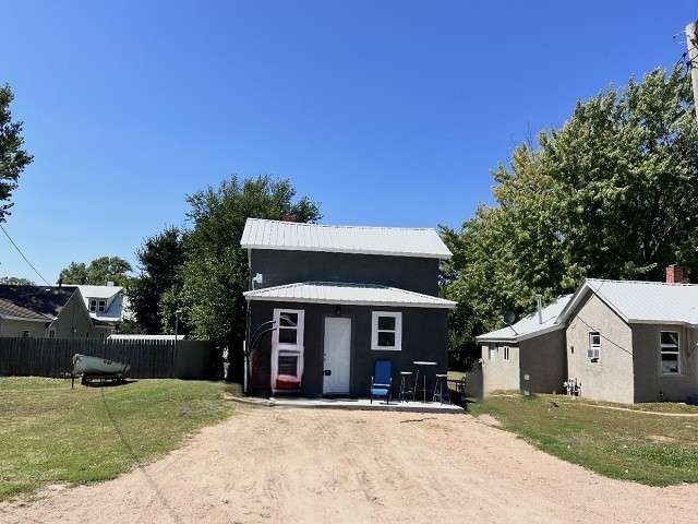 219 S Morton St, O'Neill, NE 68763