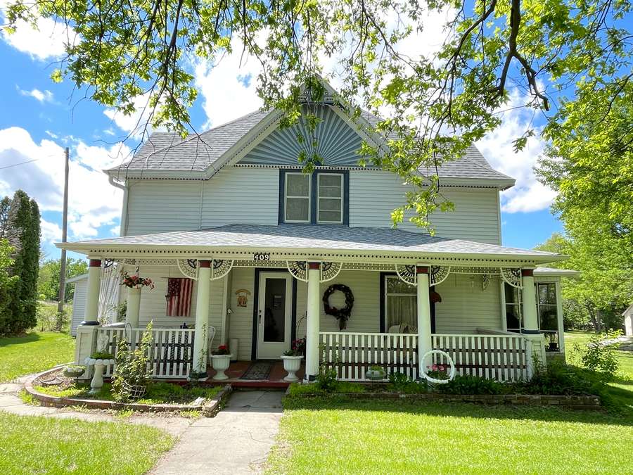 409 N Wilson Street