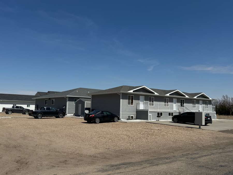 801 Dowden & 1104 E 8th Valentine, NE 69201