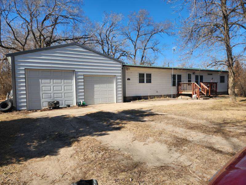 155 Oak Street, Inman, NE 68742